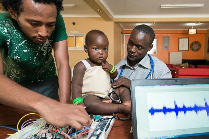 Биомедицинская куртка "MamaOpe"