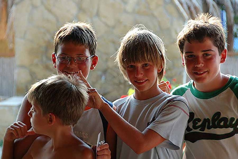 Инновации в борьбе с коррупцией в секторах здравоохранения и образования