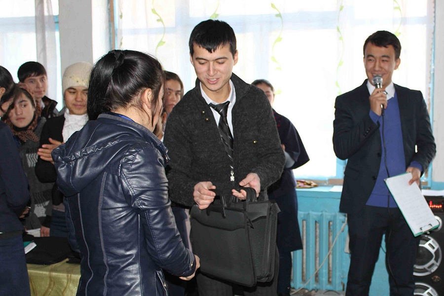 Participation of Youth in border areas of Tajikistan and Kyrgyzstan in addressing emergencies and AIC